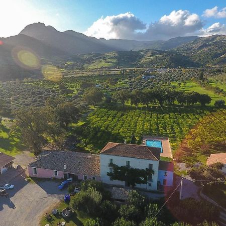 Barone Gr Macri Agriturismo Modi 杰拉切 外观 照片